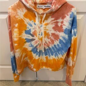 Free & Easy Tie-Dye Cropped Hoodie in Orange, Blue & Pink size M